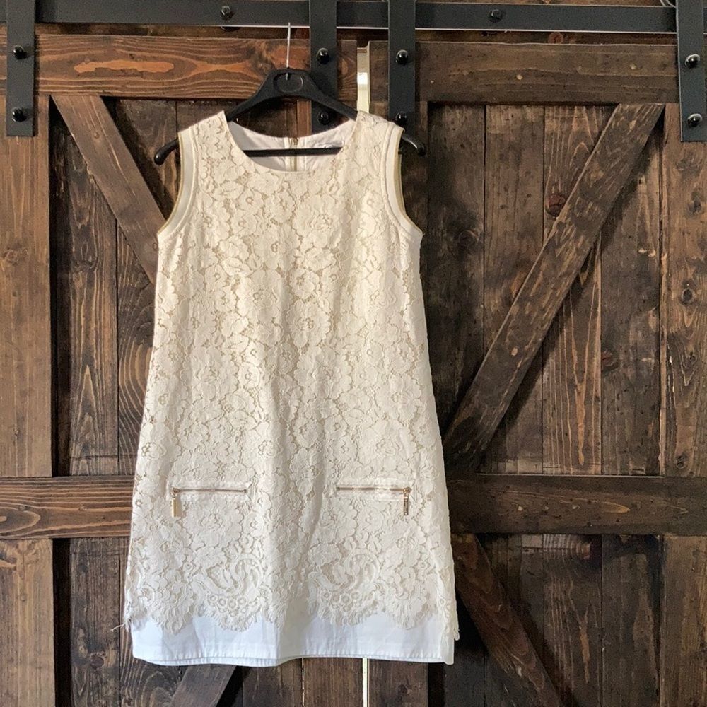 Artigil Ivory Lace Big Girls dress sz-16